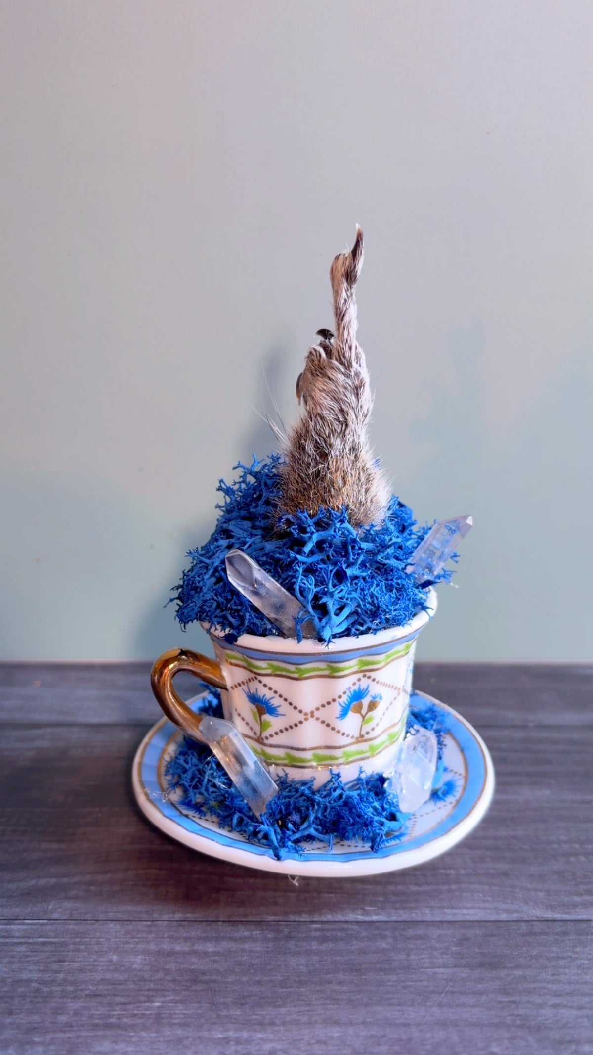 Handmade squirrel paw mini teacup decor