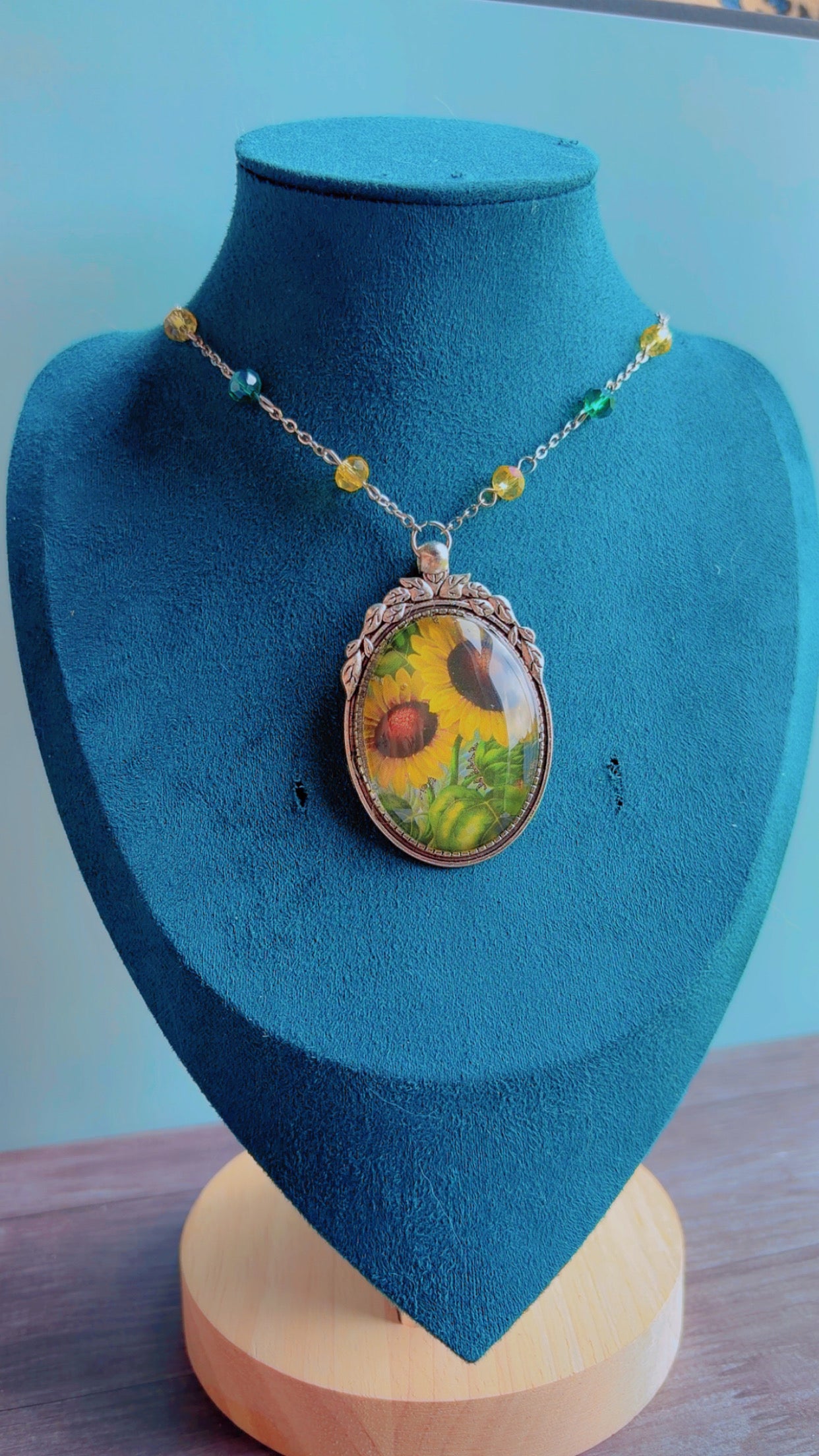 Handmade sunflower cameo necklace