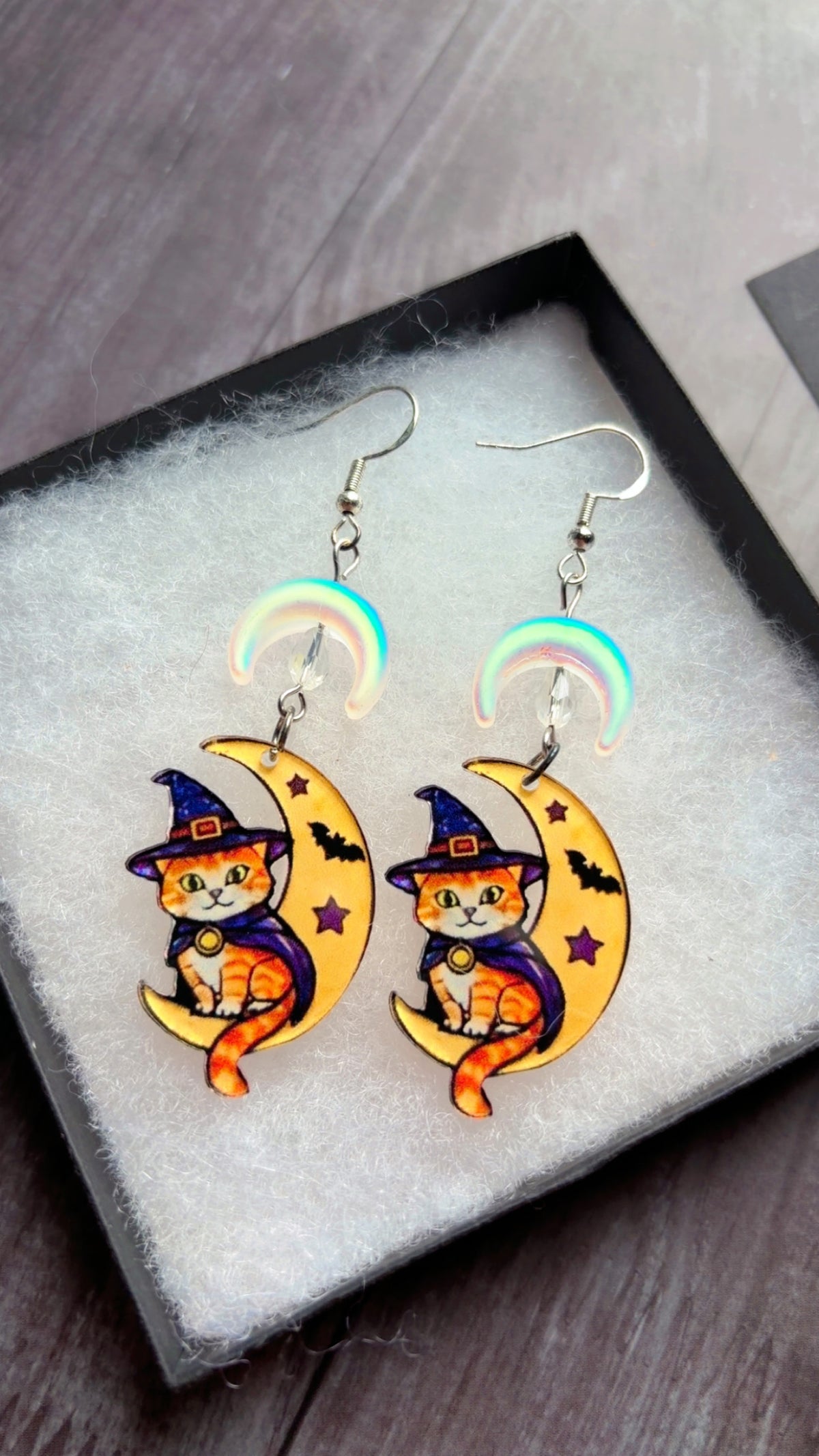 Handmade kitty Halloween earrings