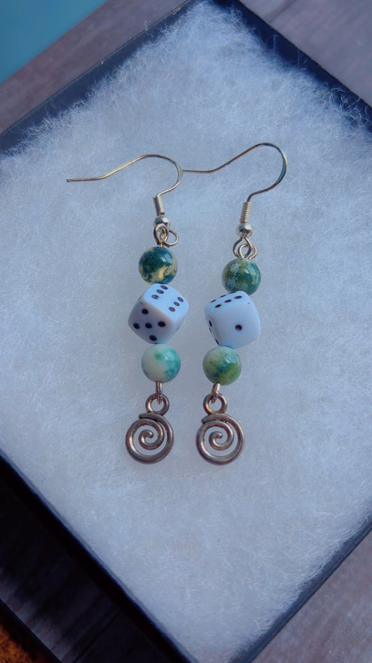 Handmade dice earrings 🌀