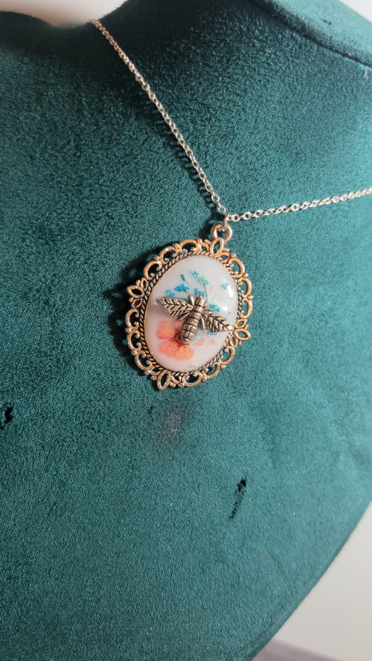Handmade bee cameo necklace with dried florals