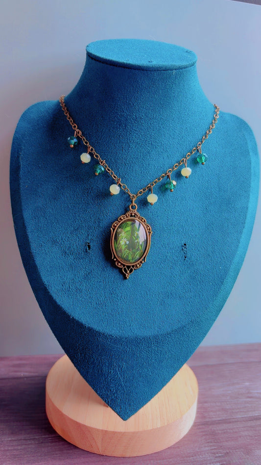 Handmade cameo necklace