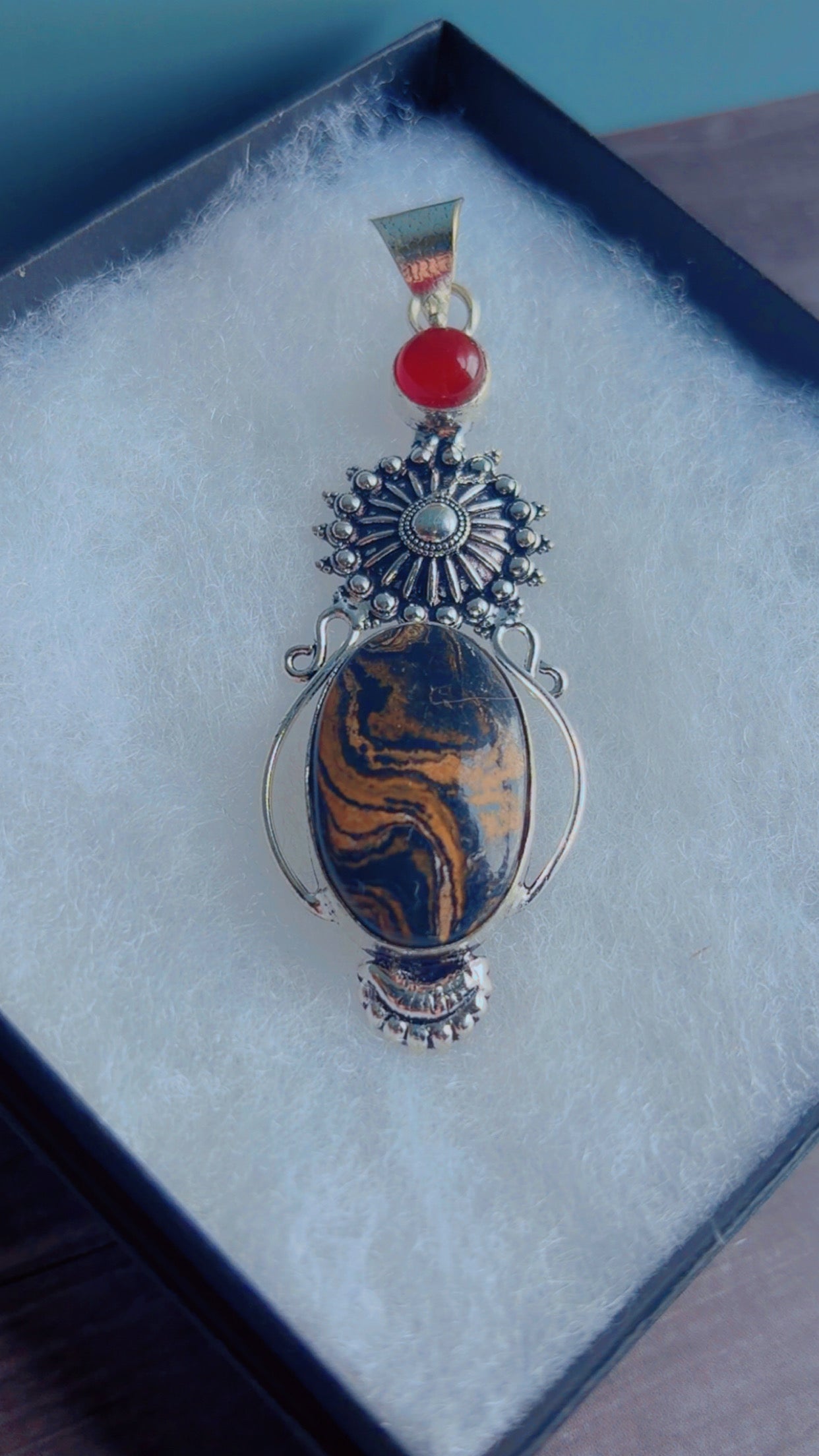 Picture jasper & carnelian gemstone pendant