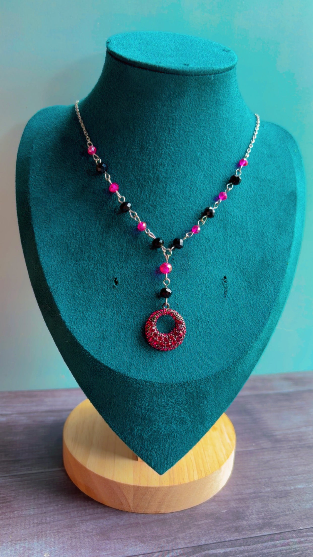 Handmade pink rhinestone Y drop necklace