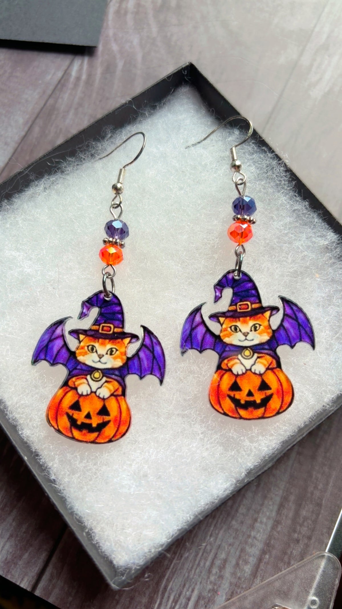 Handmade kitty Halloween earrings