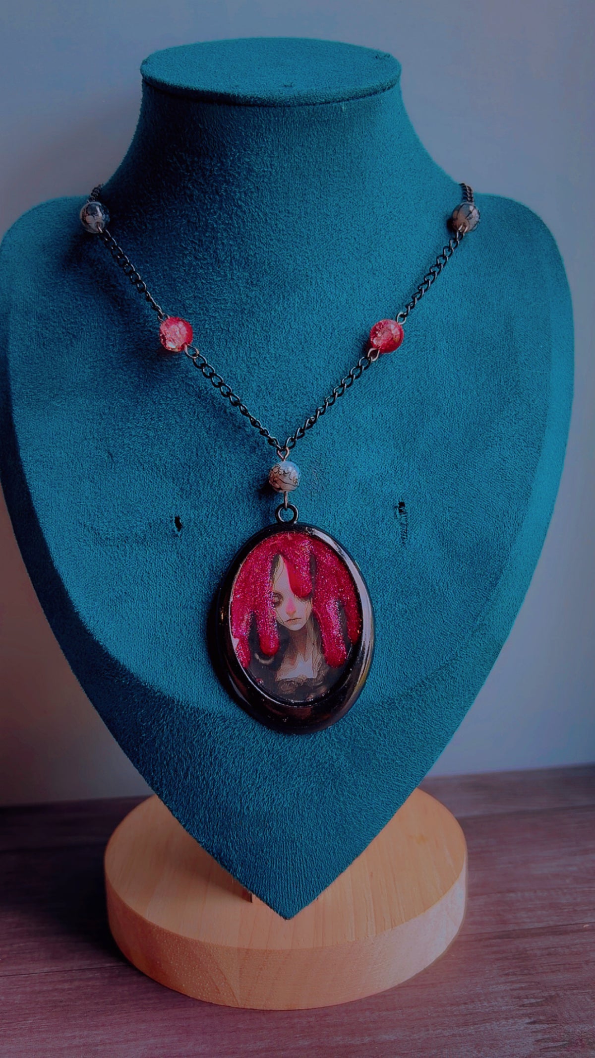 Handmade horror themed cameo necklace