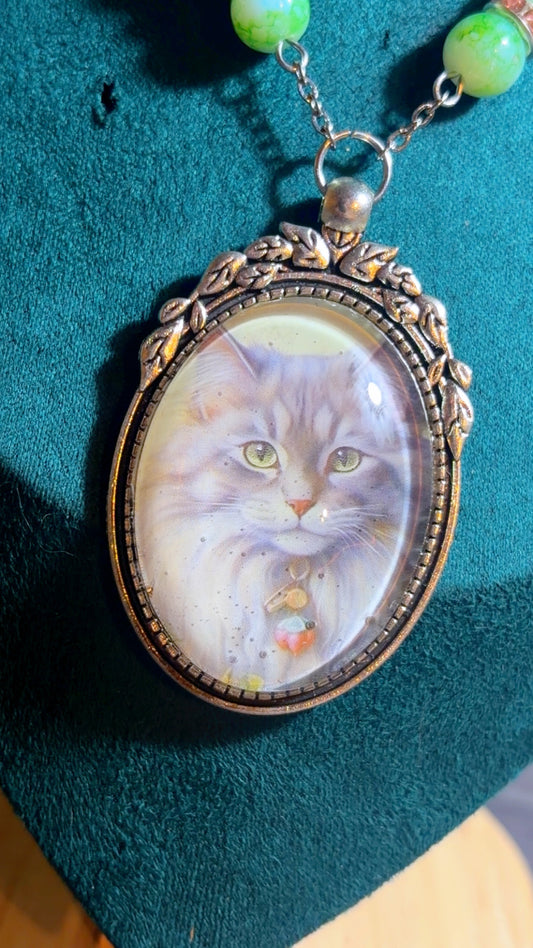 Handmade kitty cameo necklace