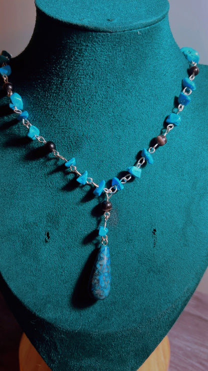 Handmade blue appetite & dyed howlite necklace