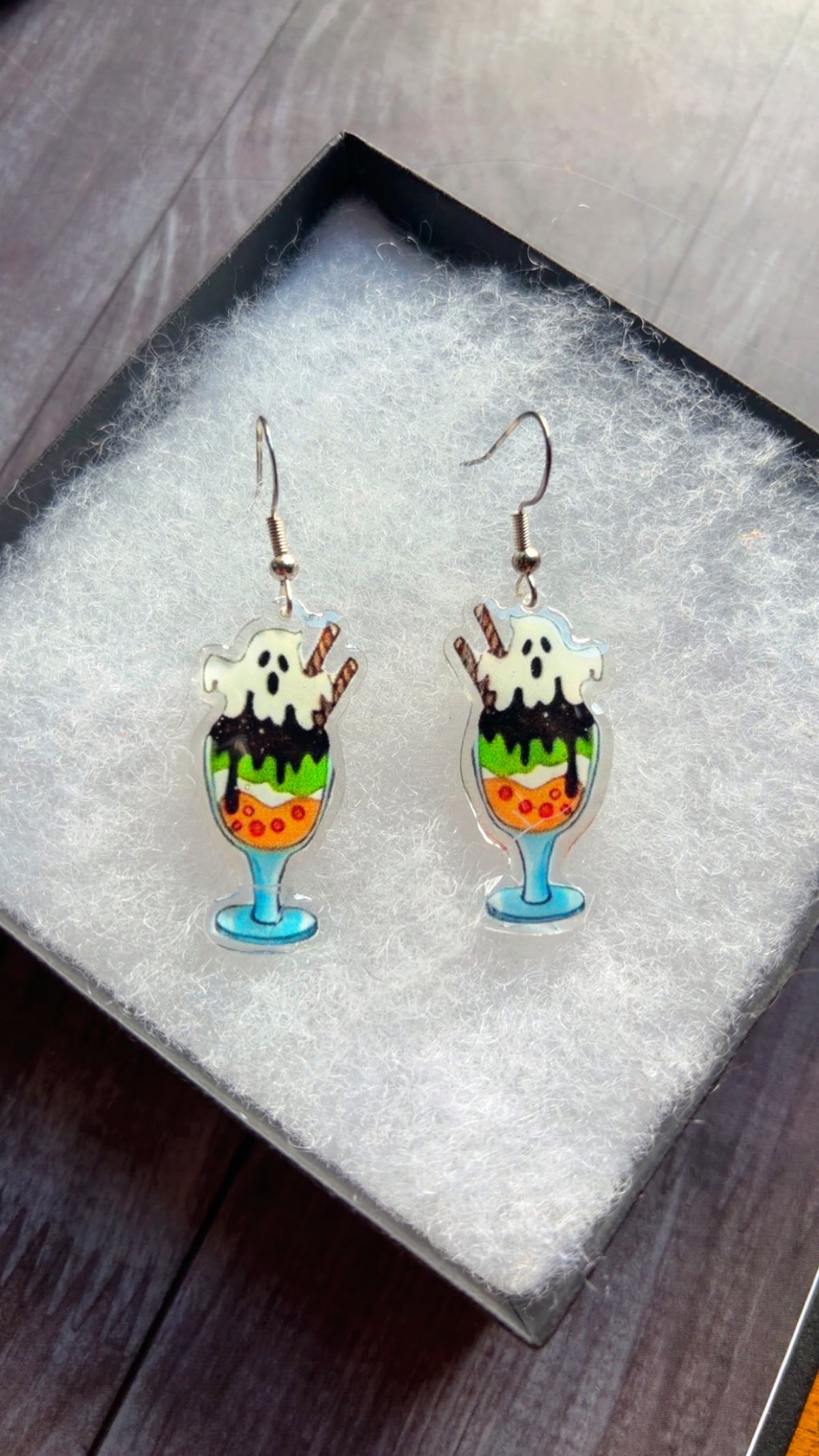 Handmade ghost shake earrings