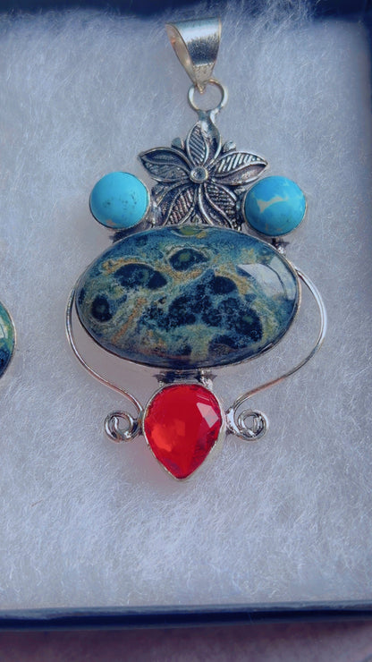 Kombaba jasper pendants