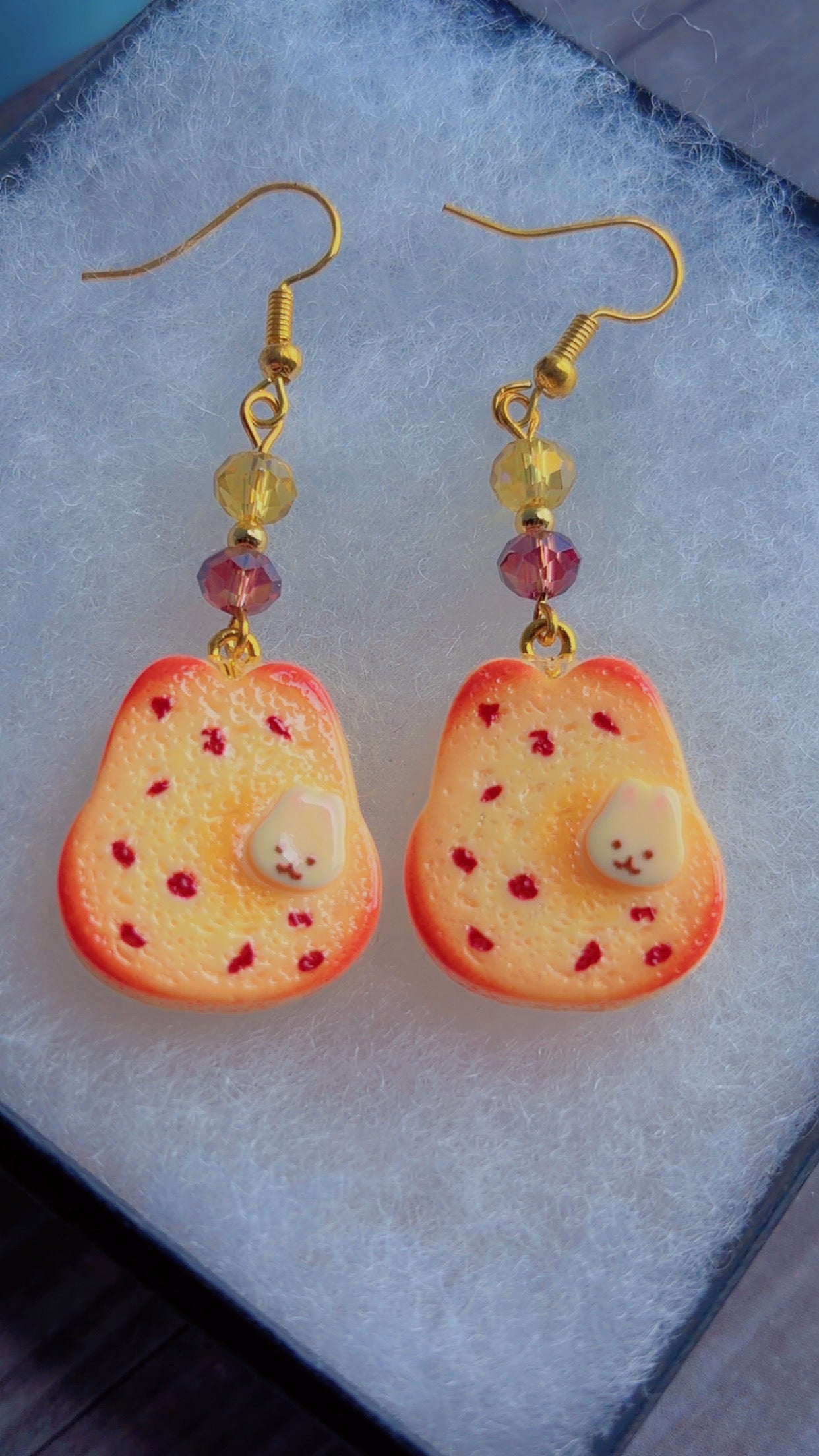 Handmade bunny raisin toast earrings