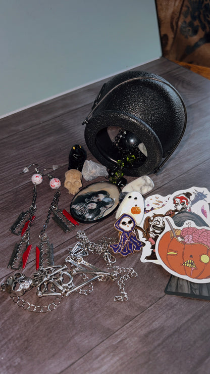 Mystery cauldrons (Halloween mystery goodies)