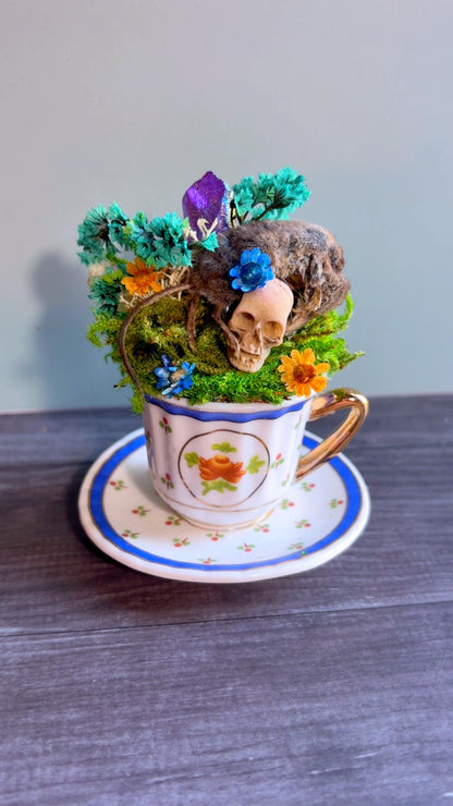 Handmade woodland shrew mini teacup decor