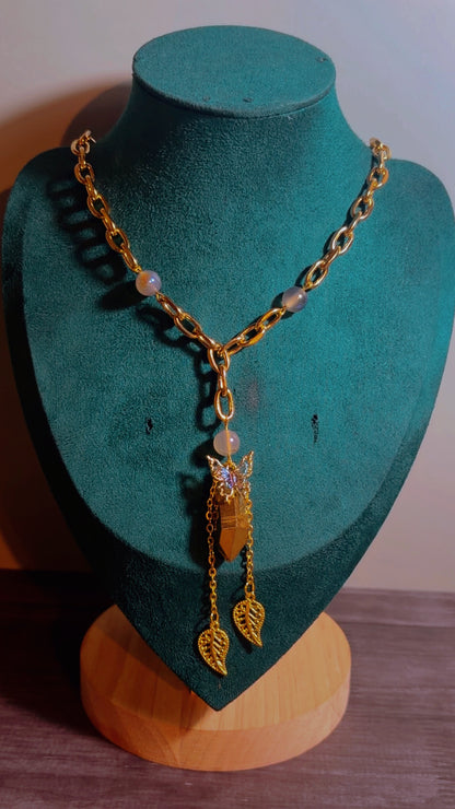 Handmade qura quartz butterfly necklace