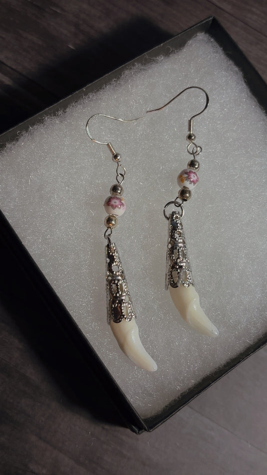 Handmade real coyote fang earrings