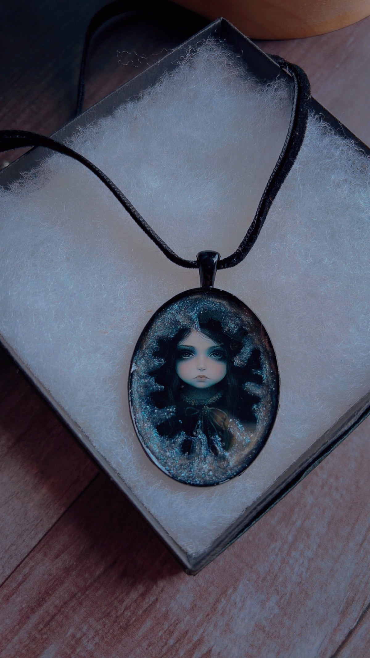 Handmade creepy doll cameo choker