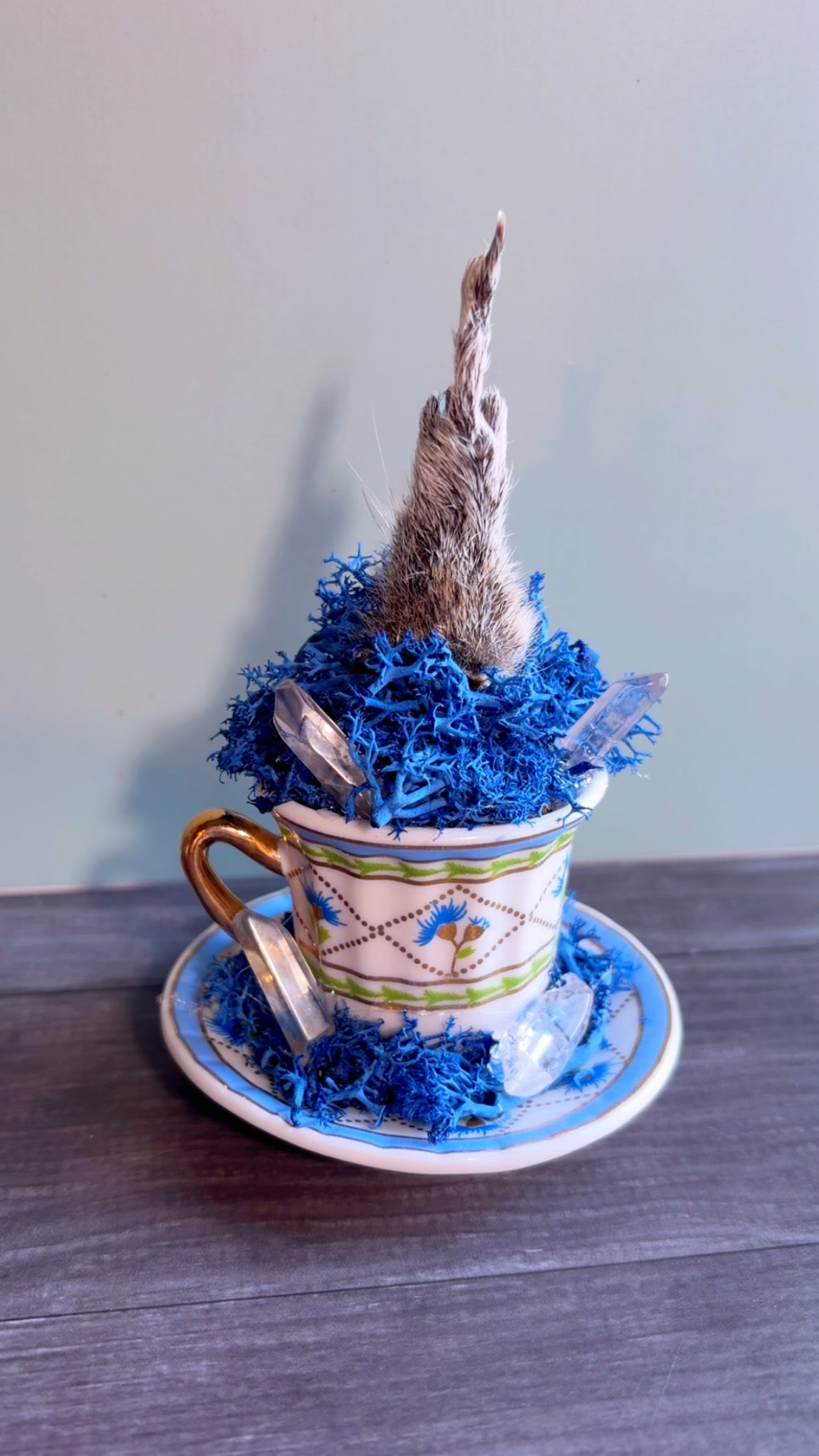 Handmade squirrel paw mini teacup decor