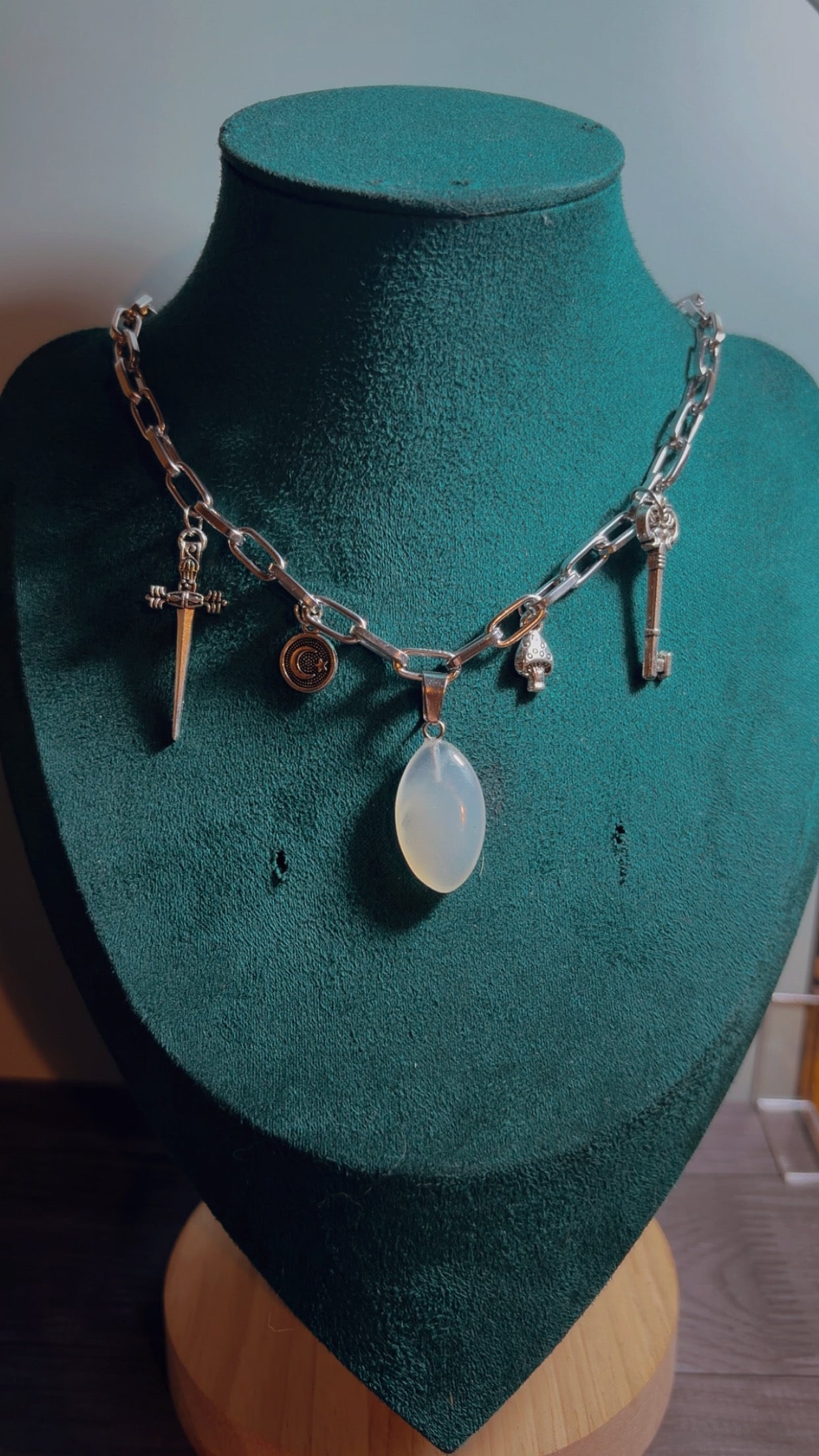 Handmade cloud agate charm necklace