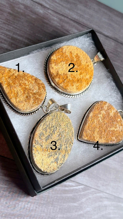 Psilomelane jasper pendant