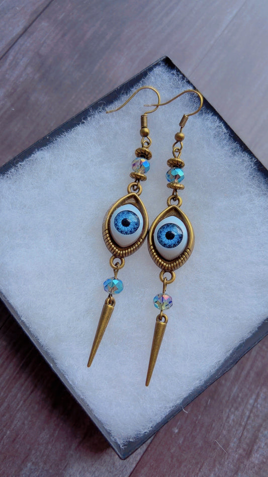 Handmade eye earrings with spikes