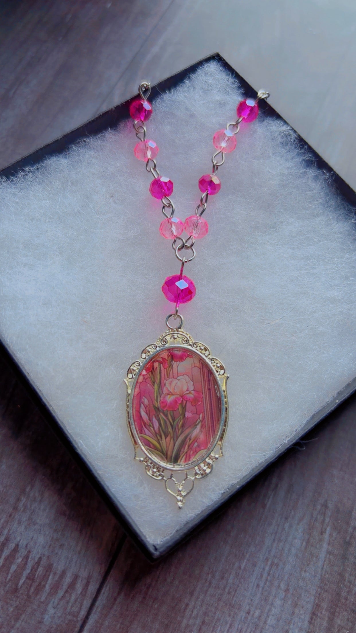 Handmade cameo necklace