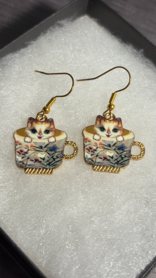 Handmade tea cup kitty earrings