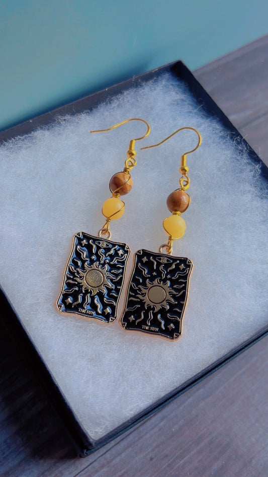 Handmade the sun tarot card earrings