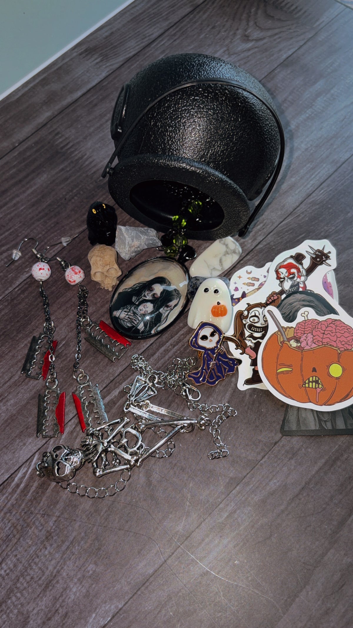 Mystery cauldrons (Halloween mystery goodies)