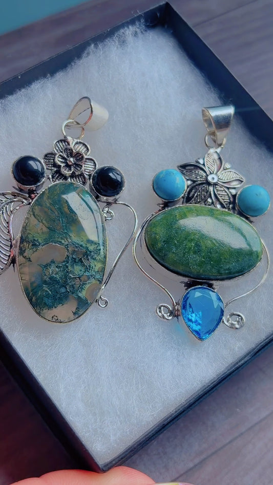 Moss agate & tree agate pendants